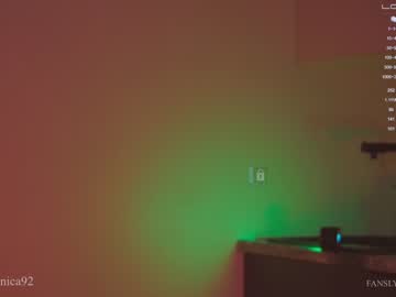 webcam girl bronnica live cam image #3363814