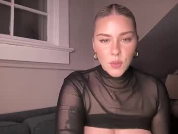 webcam girl novavangogh live cam image #10745782