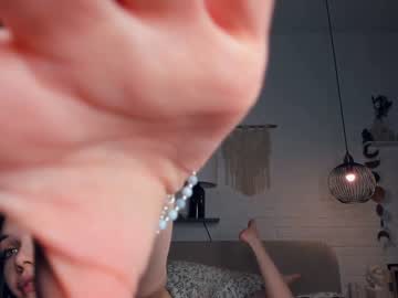 webcam girl riskyproject live cam image #9479016