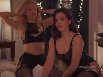 webcam girl _2strangers live cam image #7837586