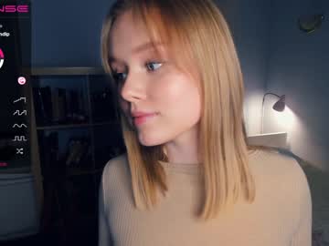 webcam girl sun_shiiine live cam image #5606227