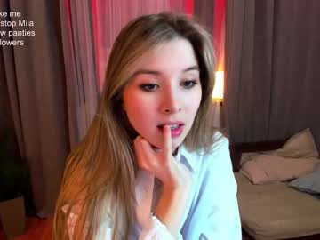 webcam girl milablush live cam image #4861512