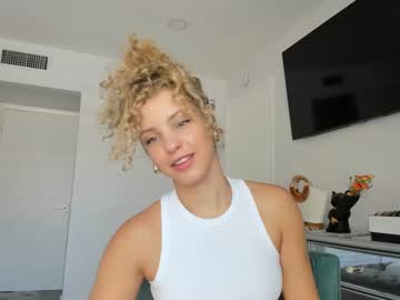 webcam girl theislandgirl live cam image #7967017