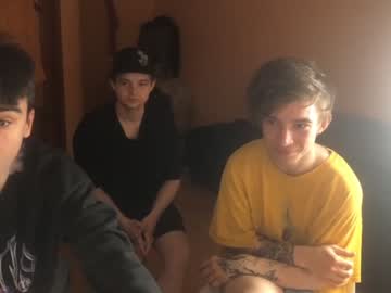 webcam man stralght_twinks live cam image #5988236