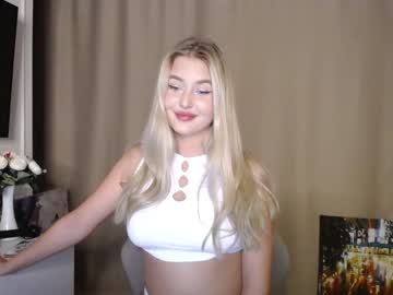 webcam girl cute18cute live cam image #6756238