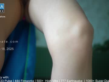 webcam girl f1f1fr4n10 live cam image #12974213