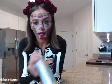 webcam girl holihurricane live cam image #570754