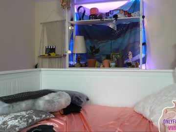 webcam girl vivid_whit live cam image #1899749