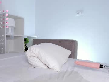 webcam girl olsenspring live cam image #12340913