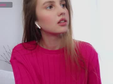 webcam girl fluffy_angel live cam image #9372801