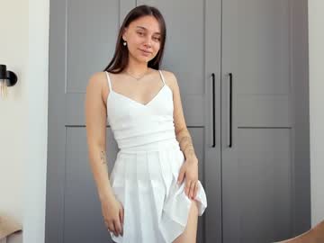 webcam girl eleonora_linn live cam image #2831748