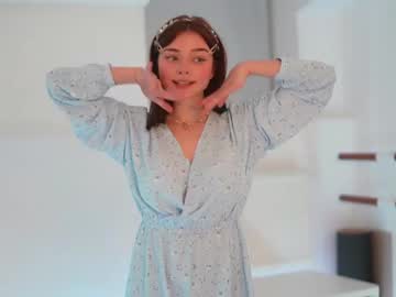 webcam girl floret_joy live cam image #7601295
