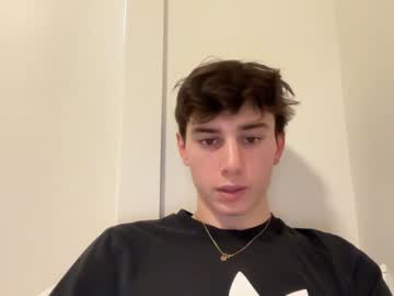 webcam man boy_180 live cam image #1937088