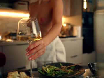 webcam girl artmosphera live cam image #9600481