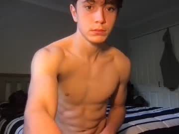 webcam man kennyguthry live cam image #6353196