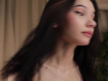 webcam girl riskyproject live cam image #9003051