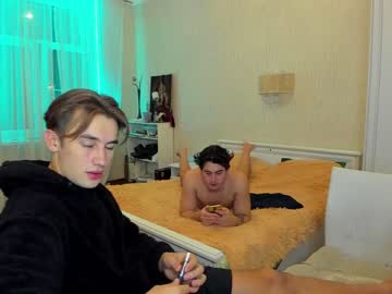 webcam man purple_gang live cam image #454744