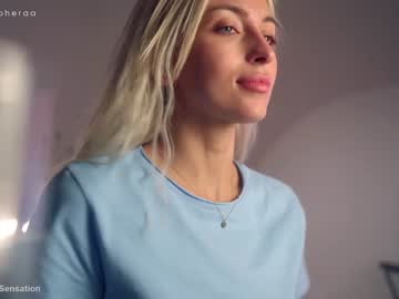 webcam girl artmosphera live cam image #6038957