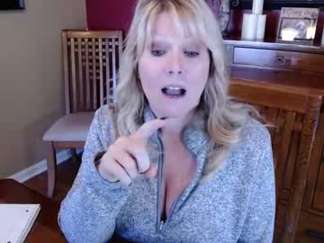 webcam girl daniluvs2 live cam image #1341384