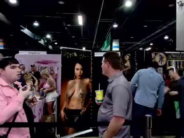 webcam man bunnyboitwnk live cam image #5684356