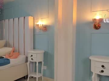 webcam girl lexa_cooper_ live cam image #8705752