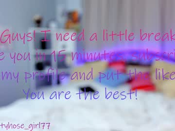 webcam girl foxhilary live cam image #573410