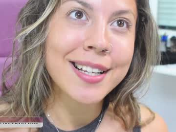 webcam girl daily_stories live cam image #12607633