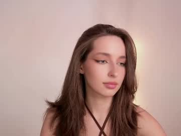 webcam girl silent_chill live cam image #12651276