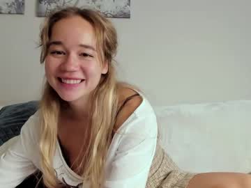 webcam girl kristyspiritedaway live cam image #6645435