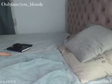 webcam girl cbhotblonde live cam image #3800643