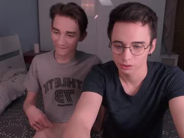 webcam man dontknowloool live cam image #10713466