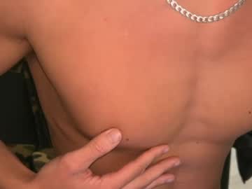 webcam man jameswell0318 live cam image #10783546