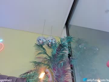 webcam tranny naomigomezz live cam image #2540247