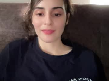 webcam girl wonderland_stia live cam image #13015200