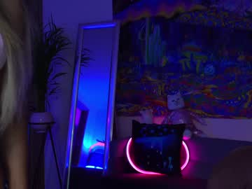 webcam girl beyllove_d live cam image #1284475