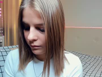 webcam girl erline_may live cam image #9091972
