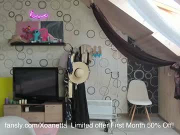 webcam girl xoanetta live cam image #2582974