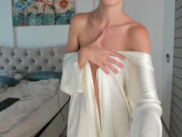 webcam girl yesonee live cam image #5859526