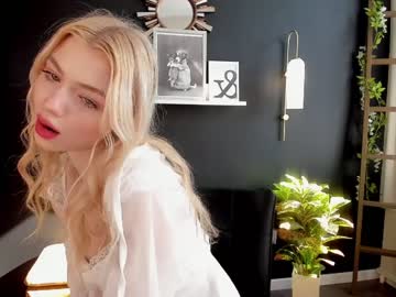 webcam girl elizabethmad live cam image #6329990