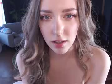 webcam girl uwuxo live cam image #4486821