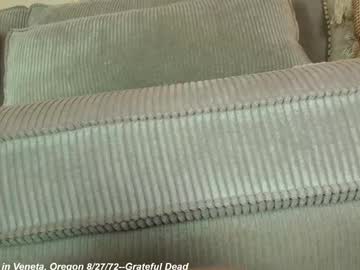 webcam girl x_lily_x live cam image #12935090