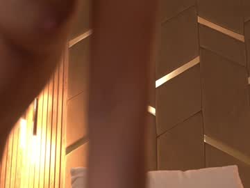 webcam girl chaturbabe__ live cam image #13005725