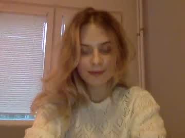 webcam girl heli_ber live cam image #4221891