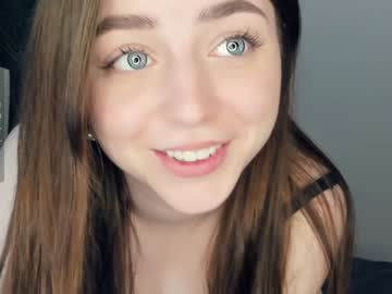 webcam girl rowenahallman live cam image #10110034