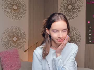 webcam girl happiness_call live cam image #6681502