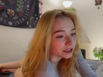 webcam girl okily_dokily live cam image #9748278