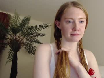 webcam girl dominiquemystique live cam image #4165837
