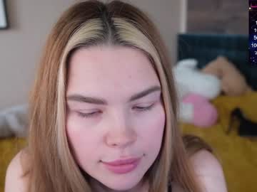 webcam girl love_you_to123 live cam image #6014412