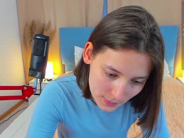 webcam girl beckymartens live cam image #5610745