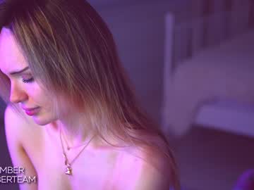 webcam girl emmber live cam image #3067845